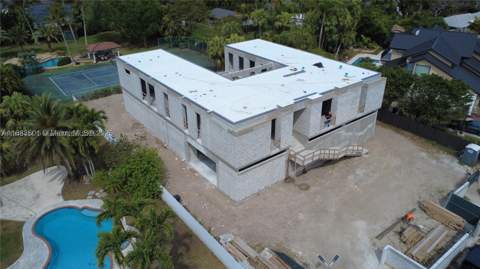 13050 SW 103 Ave, Miami FL - photo 9 of 37