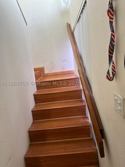 11208 SW 67th Ter, Miami FL - photo 16 of 33