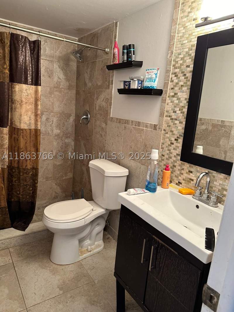 3 bedroom Townhouse at 11208 SW 67th Ter, Snapper Creek Townhouses, Miami — photo 2