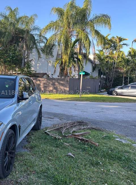 11208 SW 67th Ter, Miami FL - photo 21 of 33