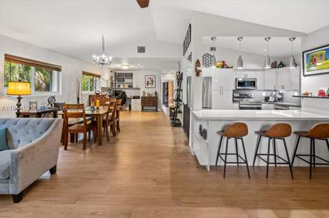 17625 SW 91st Ave., Palmetto Bay FL - photo 12 of 90