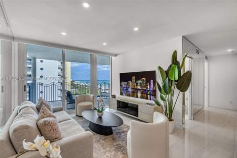 1500 Ocean Drive 1003, Miami Beach FL - photo 9 of 39