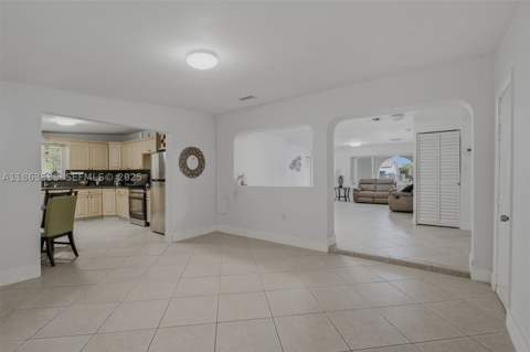 6553 SW 148th Pl, Miami FL - photo 13 of 32