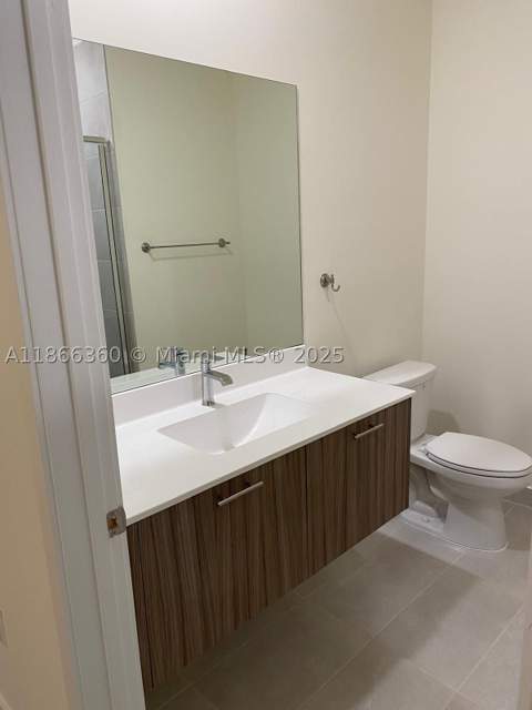 8175 NW 104th Ave 35, Doral FL - photo 12 of 17