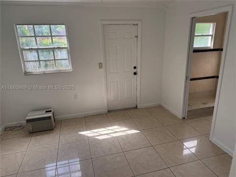 1178 NW 105th Ter, Miami FL - photo 16 of 23