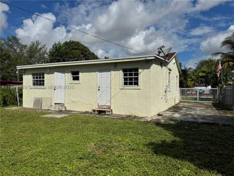 1178 NW 105th Ter, Miami FL - photo 21 of 23