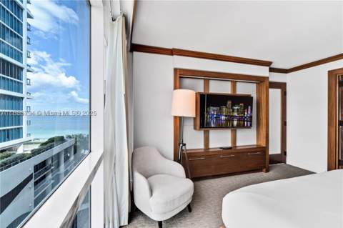 6801 Collins Ave 818, Miami Beach FL - photo 11 of 25