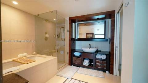 6801 Collins Ave 710, Miami Beach FL - photo 11 of 22
