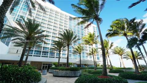 6801 Collins Ave 710, Miami Beach FL - photo 18 of 22