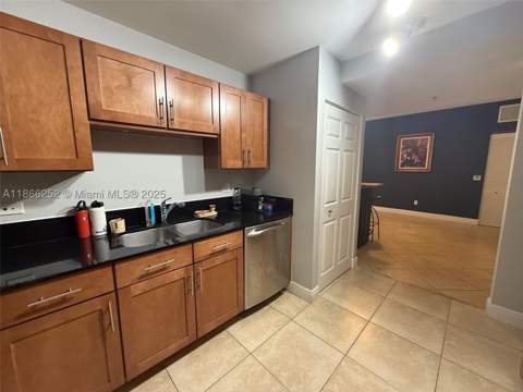 8395 SW 73rd Ave 509, Miami FL - photo 11 of 41