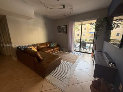8395 SW 73rd Ave 509, Miami FL - photo 8 of 41