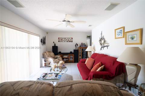 11680 SW 92nd St, Miami FL - photo 10 of 44