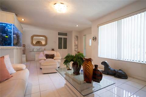 11680 SW 92nd St, Miami FL - photo 9 of 44
