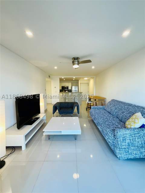 3545 NE 167th St 505, North Miami Beach FL - photo 10 of 23
