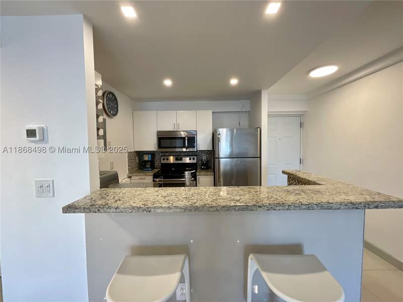 1 bedroom Condominium at 3545 NE 167th St 505, La Canadienne Condo, North Miami Beach — photo 2