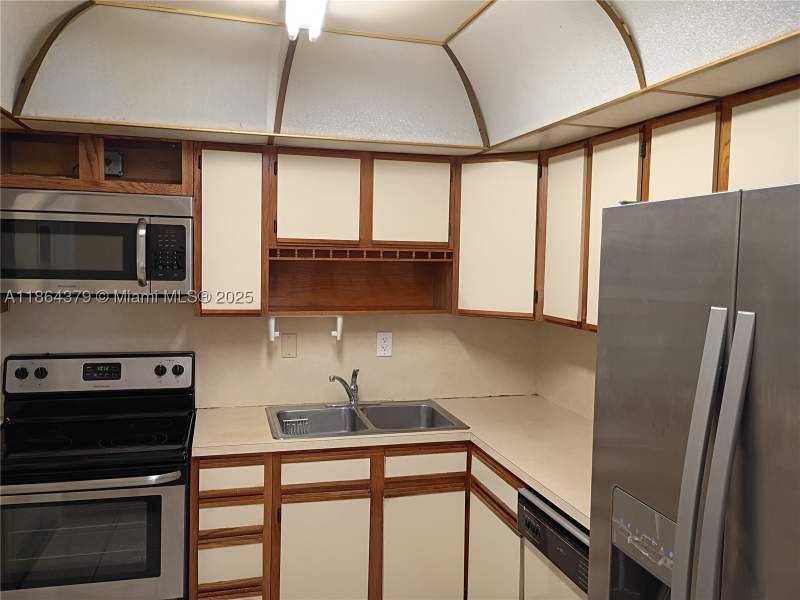 2 bedroom Condominium at 14165 SW 87th St D103, El Conquistador South Con, Miami — photo 5