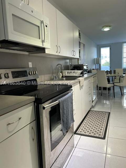 100 Lincoln Rd 437, Miami Beach FL - photo 6 of 25