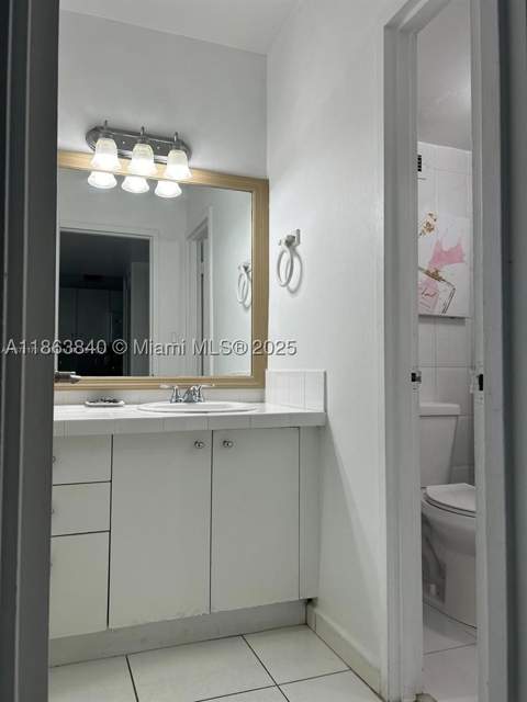 100 Lincoln Rd 437, Miami Beach FL - photo 7 of 25
