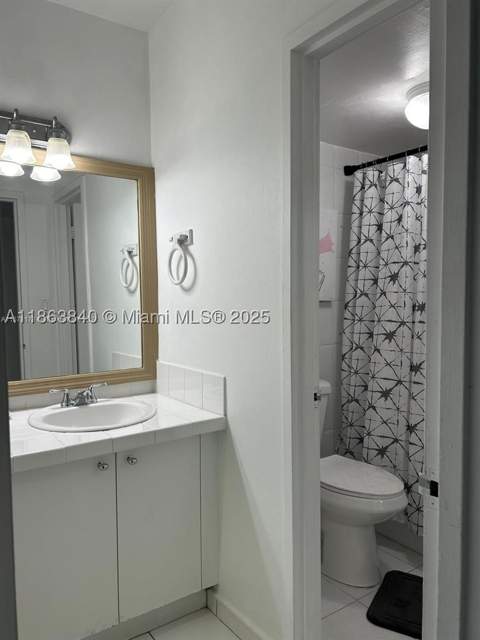 100 Lincoln Rd 437, Miami Beach FL - photo 8 of 25