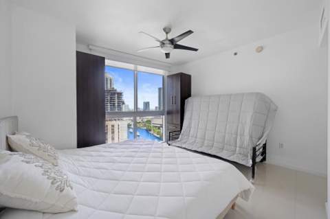 475 Brickell Avenue 1815, Miami FL - photo 12 of 20