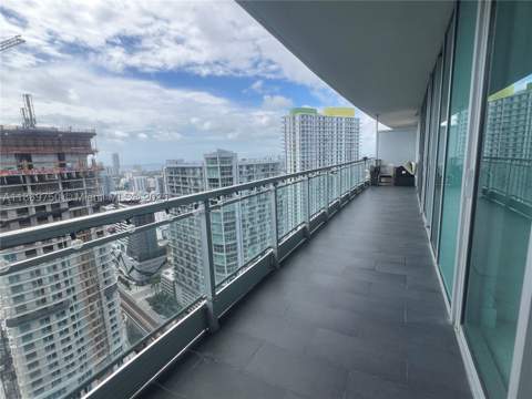92 SW 3rd St 3803, Miami FL - photo 11 of 31