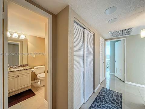 19380 Collins Ave 308, Sunny Isles Beach FL - photo 21 of 52