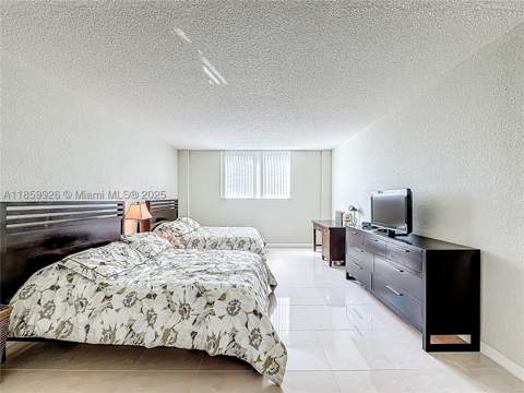 19380 Collins Ave 308, Sunny Isles Beach FL - photo 23 of 52