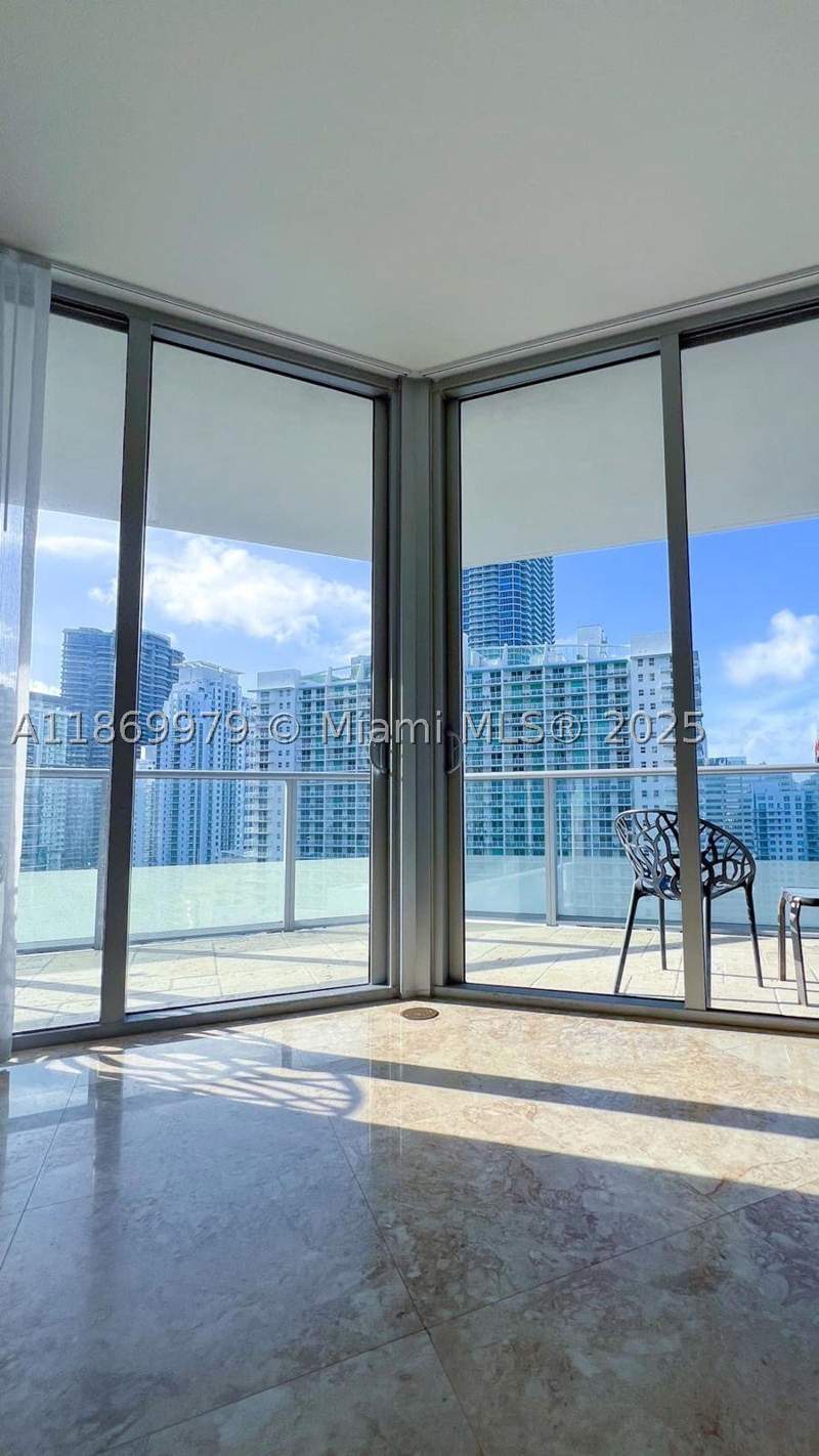 2 bedroom Condominium at 1300 Brickell Bay Dr 3007, Brickellhouse Condo, Miami — photo 5