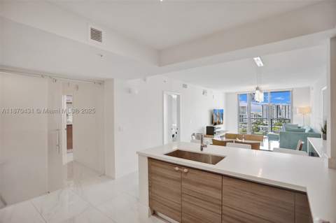 330 Sunny Isles Blvd 5-1204, Sunny Isles Beach FL - photo 11 of 40