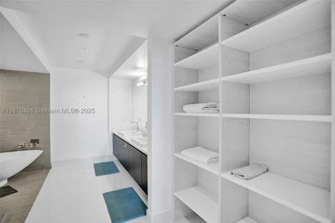 330 Sunny Isles Blvd 5-1204, Sunny Isles Beach FL - photo 22 of 40
