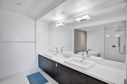 330 Sunny Isles Blvd 5-1204, Sunny Isles Beach FL - photo 24 of 40