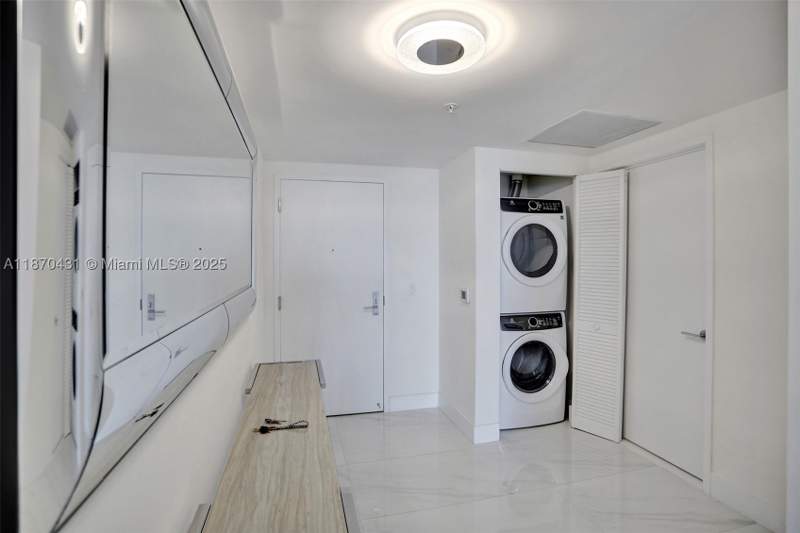 2 bedroom Condominium at 330 Sunny Isles Blvd 5-1204, Parque Towers Condo, Sunny Isles Beach — photo 5