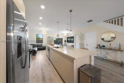 10413 NW 82nd St 9, Doral FL - photo 16 of 41