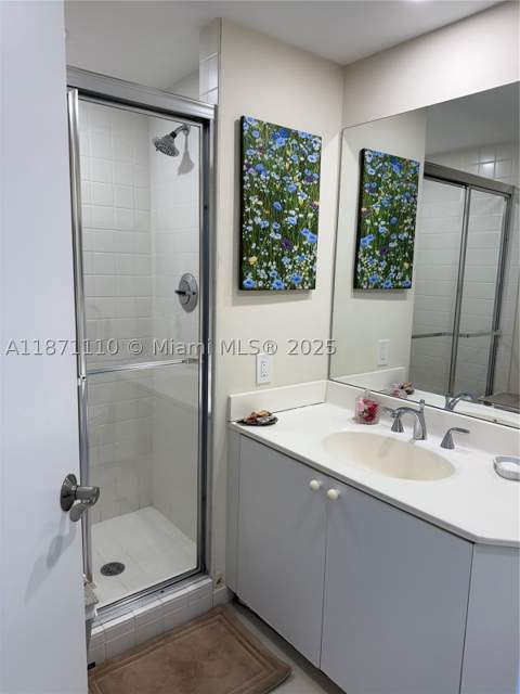20185 E Country Club Dr 510, Aventura FL - photo 14 of 16