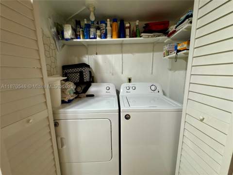 13527 SW 101st Ln, Miami FL - photo 23 of 45