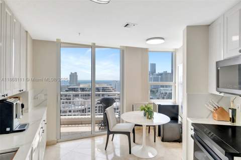 848 Brickell Key Dr 2605, Miami FL - photo 13 of 35
