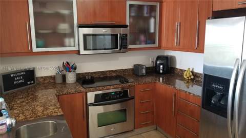 888 S Douglas Rd 1213, Coral Gables FL - photo 13 of 30