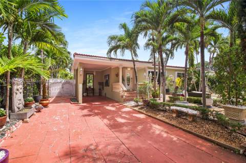 6101 SW 13th Ter, West Miami FL - photo 7 of 49