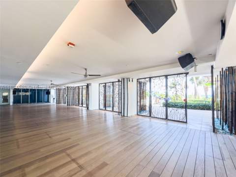 6801 Collins Ave 418 (deed 407), Miami Beach FL - photo 18 of 45