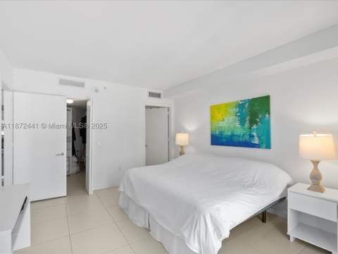 31 SE 6th St 802, Miami FL - photo 24 of 37