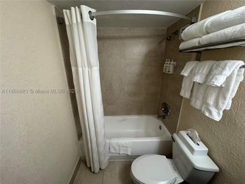 19201 Collins Ave 1108, Sunny Isles Beach FL - photo 14 of 24