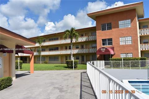11855 NE 19th Dr 10, North Miami FL - photo 14 of 19