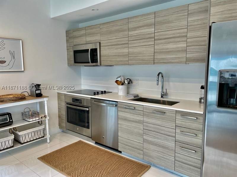 2 bedroom Condominium at 121 NE 34 St 901, Hyde Midtown, Miami — photo 3