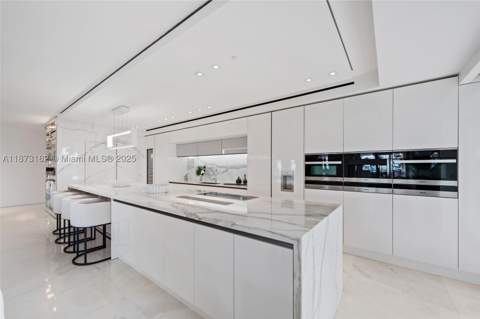 7921 Fisher Island Dr 7921, Miami Beach FL - photo 19 of 54