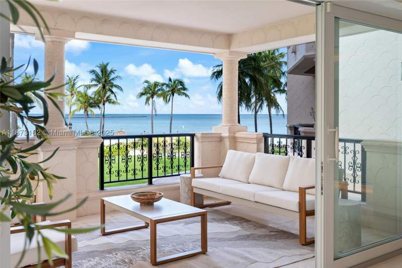 4 bedroom Condominium at 7921 Fisher Island Dr 7921, Oceanside @ Fisher Isl Co, Miami Beach — photo 3