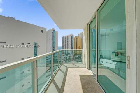 150 Sunny Isles Blvd 1-1606, Sunny Isles Beach FL - photo 24 of 66