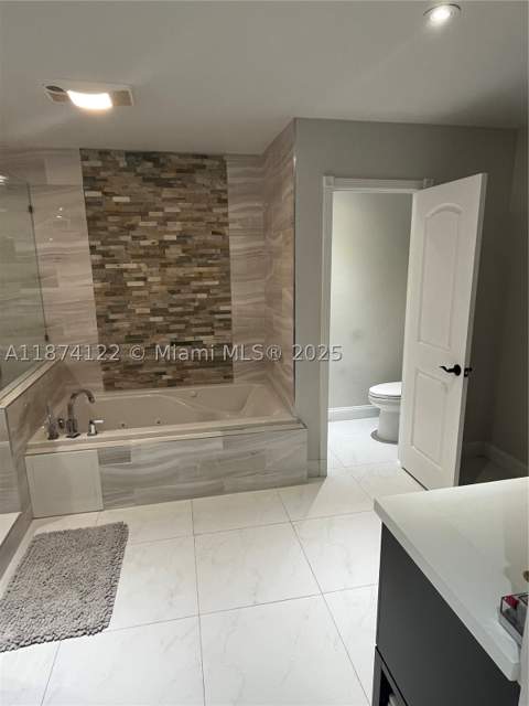 7521 SW 57th Ter, Miami FL - photo 10 of 23