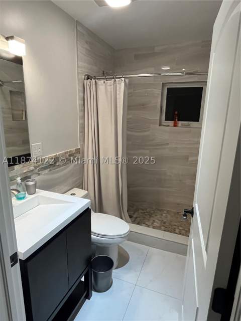 7521 SW 57th Ter, Miami FL - photo 13 of 23