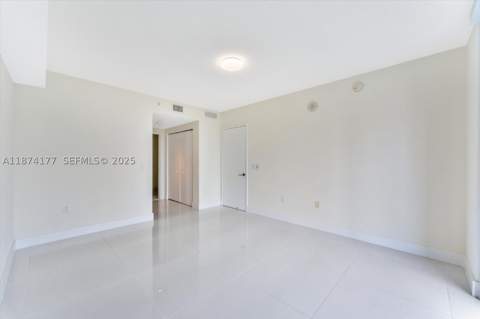 300 Sunny Isles Blvd 4-803, Sunny Isles Beach FL - photo 9 of 25
