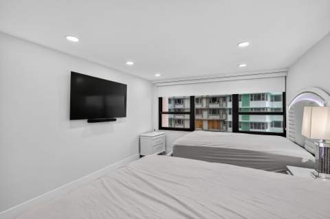 5225 Collins Avenue 1408, Miami Beach FL - photo 11 of 37